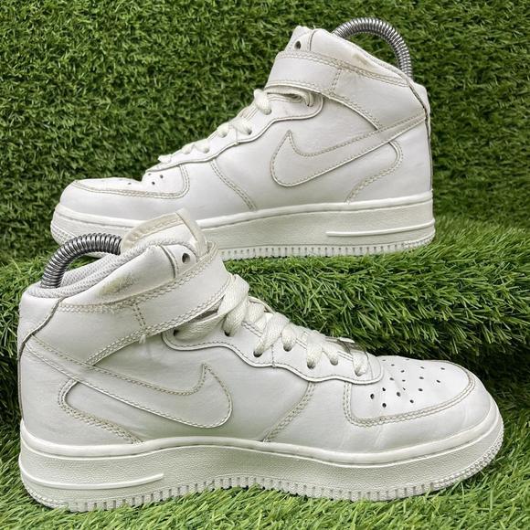 Nike Air Force 1 Mid White Trainers Size UK 4 314195-113 - Picture 2 of 4